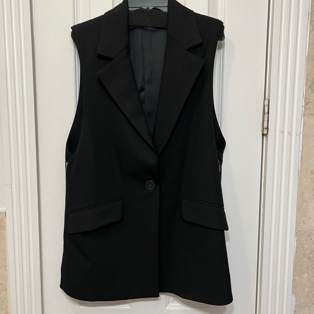 Zara Black Sleeveless Blazer Vest Size Small